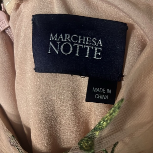 Marchesa Notte Tea length Floral embroidered dress - Picture 3 of 13